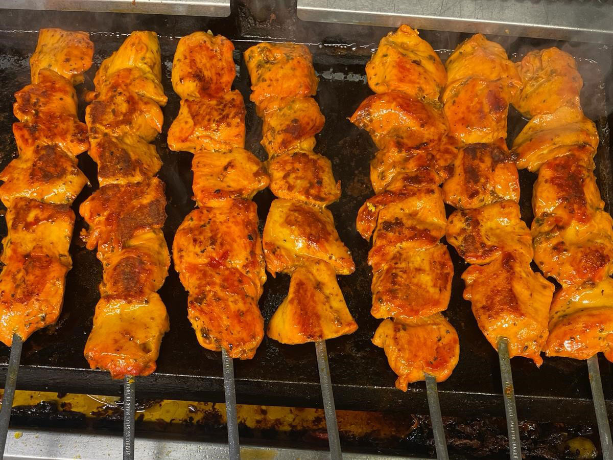 Alis Takeaway Edinburgh Sizzling Kebabs